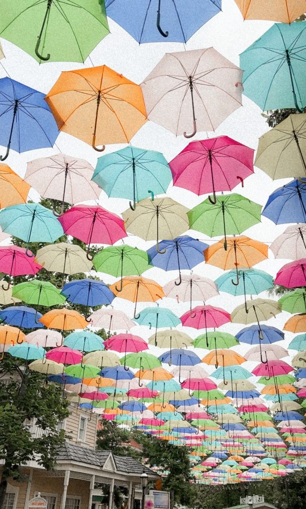 dollywood entrance umbrellas 