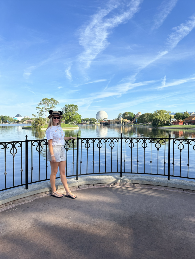 outfit ideas for epcot 