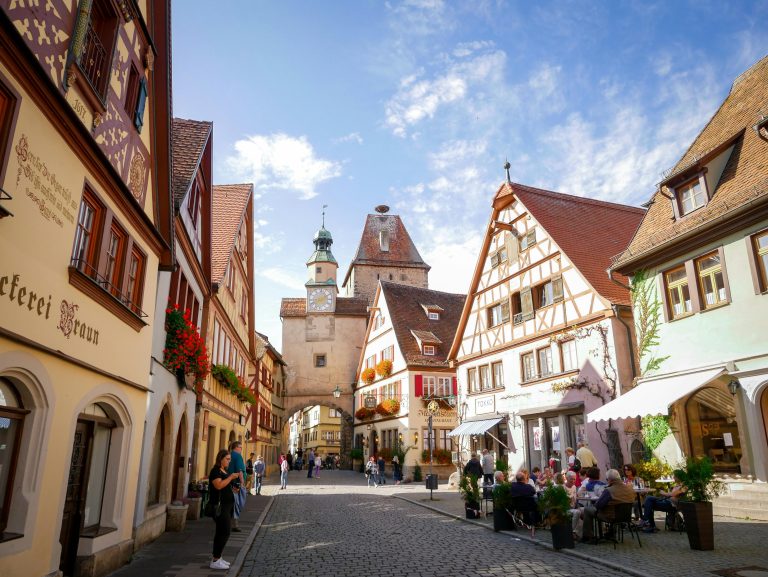 Best Day Trips from Munich by Train, Tours, or Car