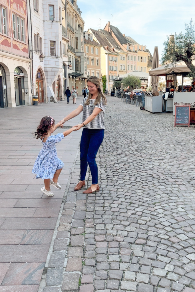 Mom and Daughter Outfit Inspiration For What To Wear in Europe in France