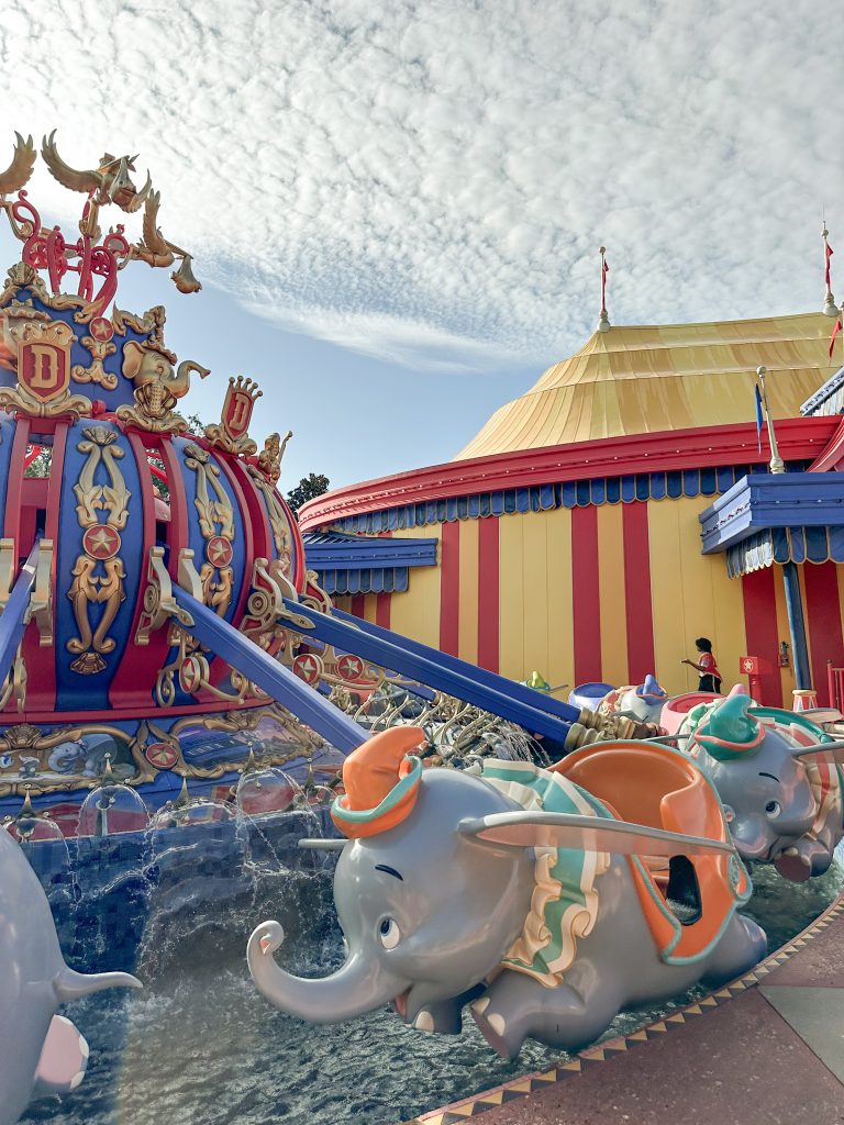 Magic Kingdom Itinerary - The Dumbo Ride in Fantasyland