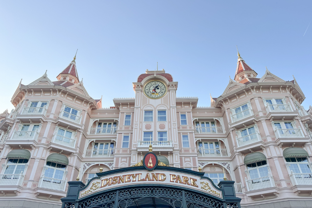 Disneyland Hotel Entrance in Paris