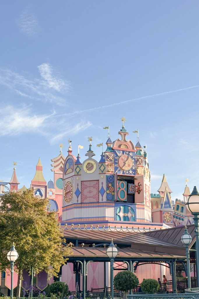 It's A Small World in Disneyland Paris Clock